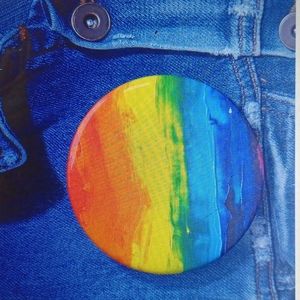 Rainbow custom pin buttons